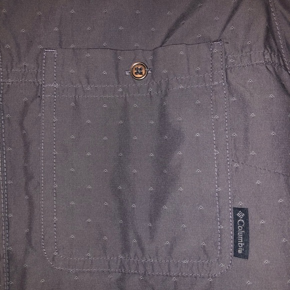 Columbia Omni-Shade Short Sleeved Button-Up Shirt - Picture 4 of 4